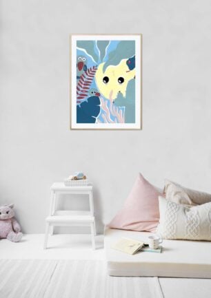Affiche tortue de mer Eya dans un cadre, dessin d'une tortue avec ses amis, poster, décoration intérieur, tableau d'une illustration minimaliste de DENADDA.