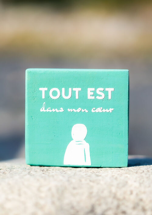 Pancarte en bois - Mémo - Tout est dans mon coeur Pancarte en bois fait main couleur vert décoration zen avec message tout est dans mon coeur. Denadda