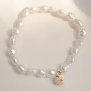 Bracelet perles d'eau douce. Ondine un bijou fait main par DENADDA