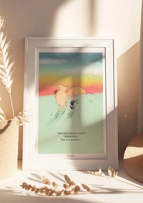 Cadre Winnie l'ourson et Porcinet - Au sunset Cadre Winnie l'ourson et Porcinet, au coucher du soleil. Une illustration de Denadda inspirée par A.A. Milne & E.H. Shepard.