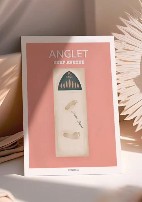 Poster Anglet "Surf Avenue" Poster Anglet Surf Avenue avec prénom de la surfeuse Justine Dupond. Denadda