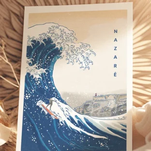 Poster Nazaré au Portugal avec la grande vague Hokusai et un surfer. Denadda