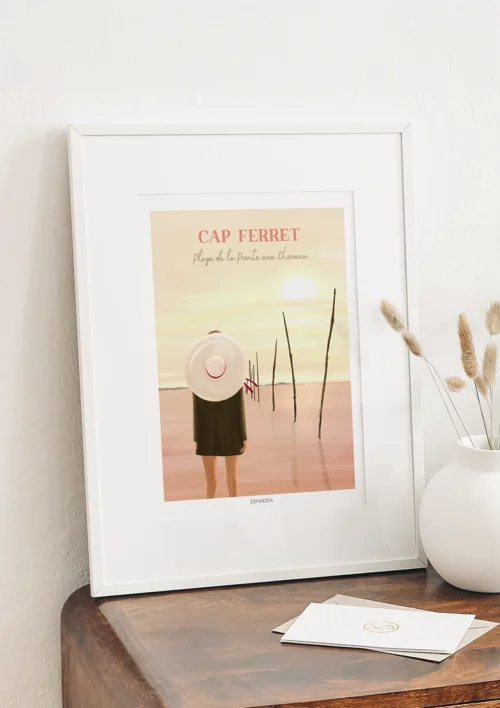Cadre Cap Ferret "Plage de la Pointe aux Chevaux" Cadre de la Plage de la Pointe aux Chevaux du Cap Ferret. Un dessin zen avec un coucher de soleil pastel sur la mer du Bassin d'Arcachon. Denadda