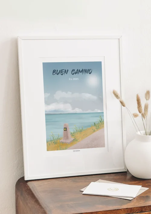 Cadre personnalisé paysage - Chemin de Compostelle Cadre personnalisé paysage du chemin de Compostelle au bord de la mer. Illustration personnalisée par Denadda.