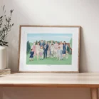 Tableau personnalisé famille nombreuse encadré, dessin de 15 personnes en extérieur. Un portrait de famille personnalisé par Denadda à partir de plusieurs photos.