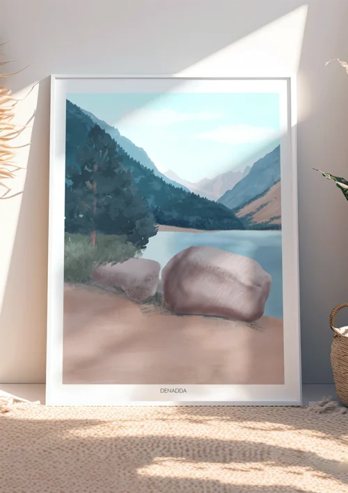 Tableau personnalisé paysage - Foret au bord d'un lac Tableau personnalisé paysage d'une forêt au bord d'un lac avec ses montagnes. Illustration détaillée de Denadda.