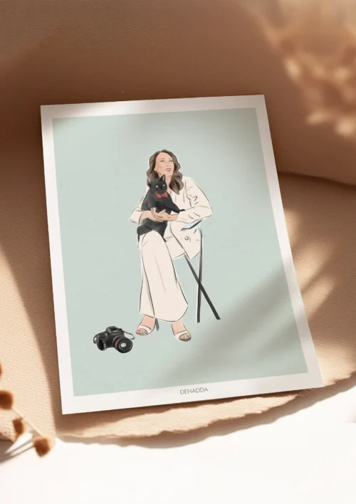 Affiche personnalisée famille et animaux - Dessin Affiche personnalisée famille et animaux dessin d'une femme avec un chat noir sur fond uni. Un dessin personnalisé par Denadda à partir d’une photo pour souhaiter une bonne fête de fin d'année.