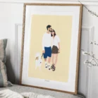 Tableau personnalisé couple et animaux sans visage, une femme, un homme et un chien sur fond jaune uni. Illustration minimaliste personnalisée par Denadda à partir d'une photo.